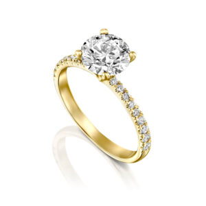 טבעת אירוסין סוליטר עם אבני צד ADR-00607-1