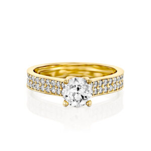 טבעת יהלומים רחבה עם שתי שורות יהלומים בצדדים OPAL