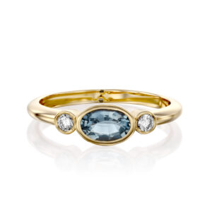 טבעת אקוומרין ויהלומים עדינה ואופנתית AYLA