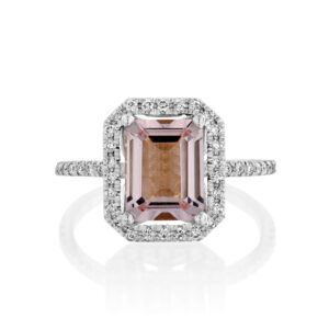 טבעת מורגנייט מהממת עם הילה של יהלומים ARLET