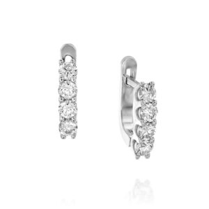 עגילי חישוק קטנים עם יהלומי מעבדה גדולים